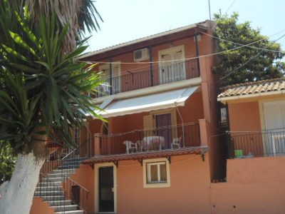 VILLA LOUKIA (ΜΕΜΗ ΕΙΡΗΝΗ Μ.)