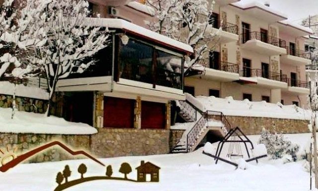 MENELAIS ΑPARTMENTS-ΚΟΛΟΒΟΣ ΗΛΙΑΣ