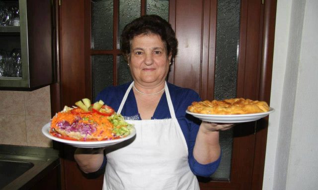 ΤΟ ΦΛΩΡΕΣΙ – ΜΠΑΪΡΑΜΗΣ ΑΘΑΝΑΣΙΟΣ