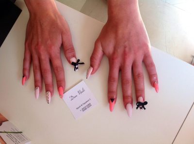 DORA NAILS – ΦΑΚΙΡΗ ΔΩΡΟΘΕΑ