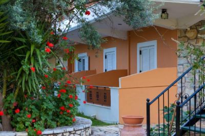 VILLA VERDE FENIA – ΧΑΤΖΟΠΟΥΛΟΣ ΑΘΑΝΑΣΙΟΣ