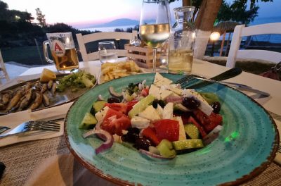BEACH BAR RESTAURANT MENTENI