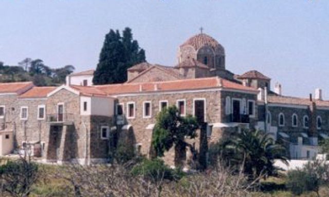 ΙΕΡΑ ΜΟΝΗ ΠΑΝΑΓΙΑΣ ΦΑΝΕΡΩΜΕΝΗΣ & ΑΓΙΟΣ ΛΑΥΡΕΝΤΙΟΣ